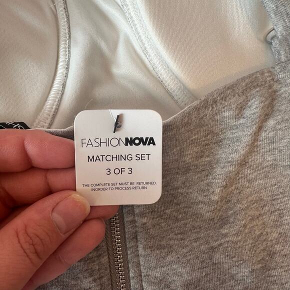 Fashion Nova Gray Bustier Crop Top Size XL - Picture 3 of 5
